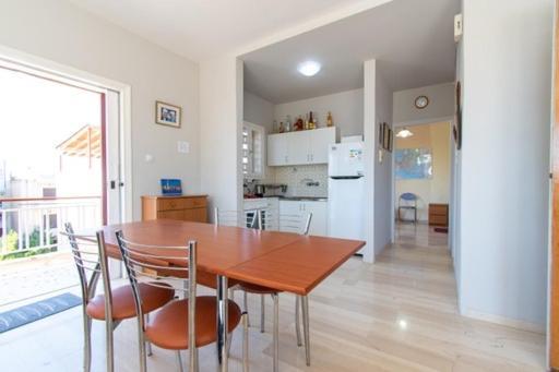 Lavish & Spacious Apt With Stunning Seaview, 10 Min Ath Airport Artemida  Buitenkant foto
